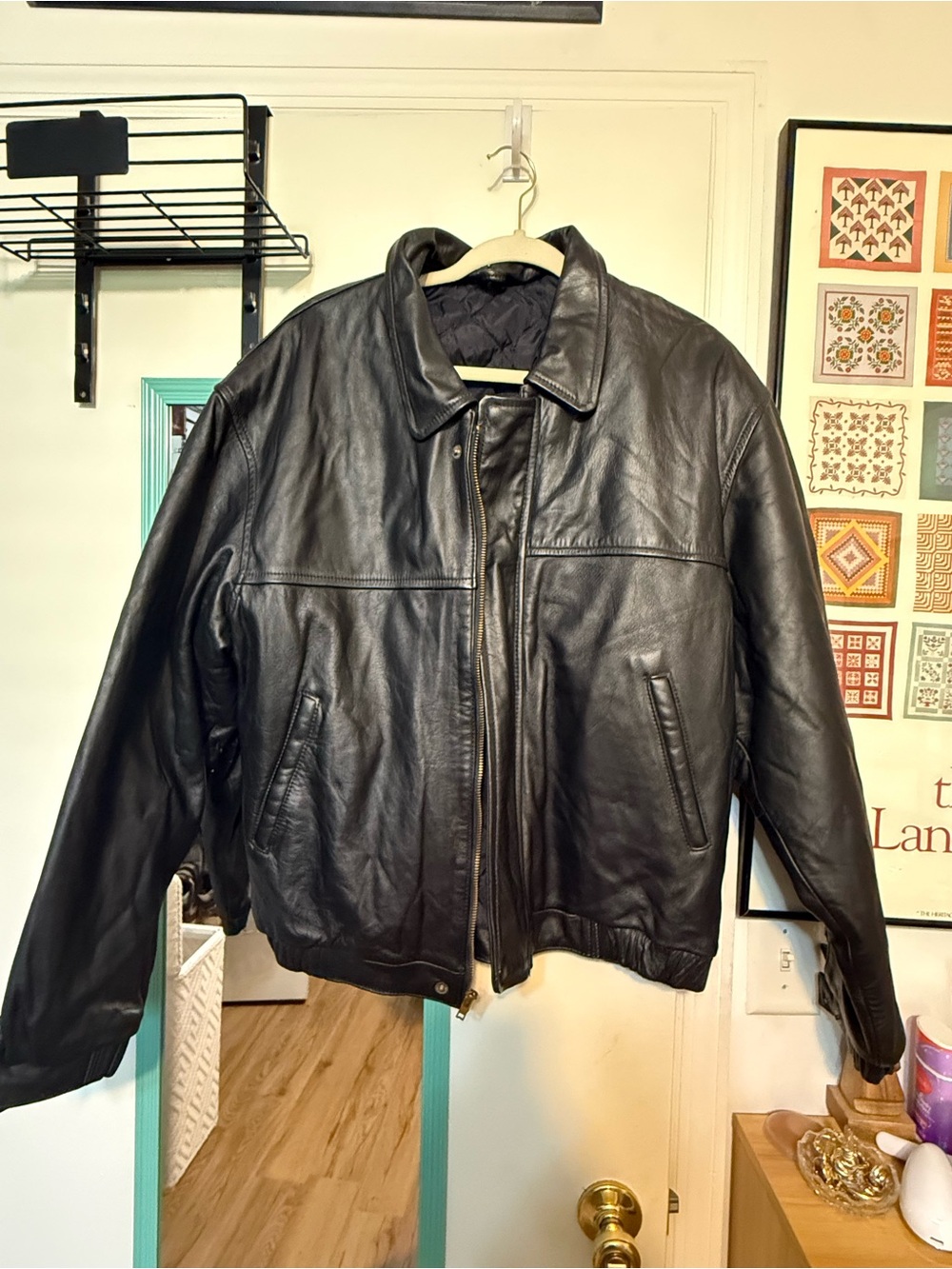Men's Vintage Hooters Vegas Black Leather Bomber Jacket